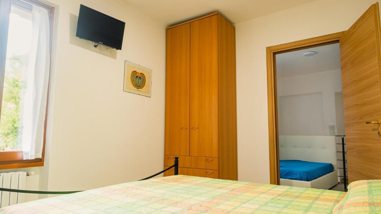 La Casa Di Nonna Agnese - Italian Homing Apartment Padenghe sul Garda Ngoại thất bức ảnh